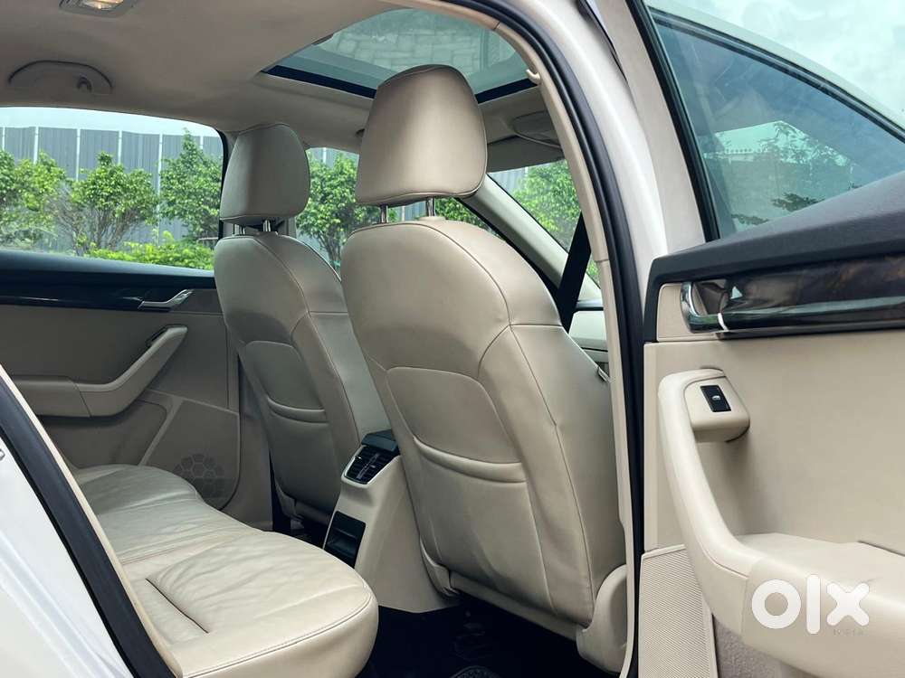 Skoda Octavia Style Plus 1.8 Tsi At, 2015, Petrol