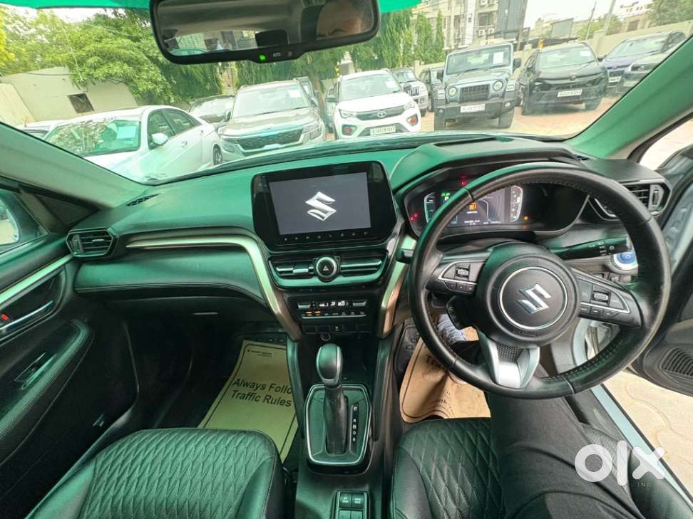 Maruti Suzuki Grand Vitara 1.5 Alpha Smart Hybrid At, 2022, Petrol