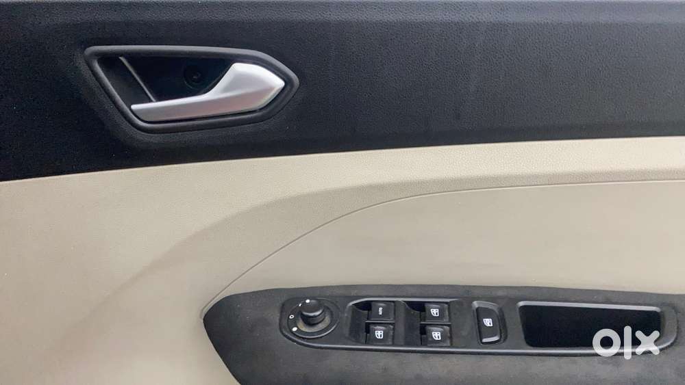 Renault Triber Rxz Easy-r Amt, 2021, Petrol