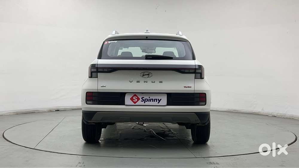 Hyundai Venue 1.0 Sx (o) Turbo Dct, 2023, Petrol