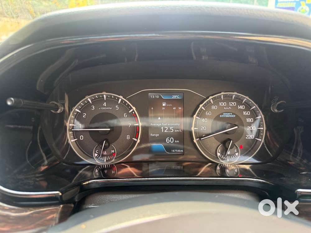 Maruti Suzuki Brezza Zxi Plus Smart Hybrid, 2024, Petrol