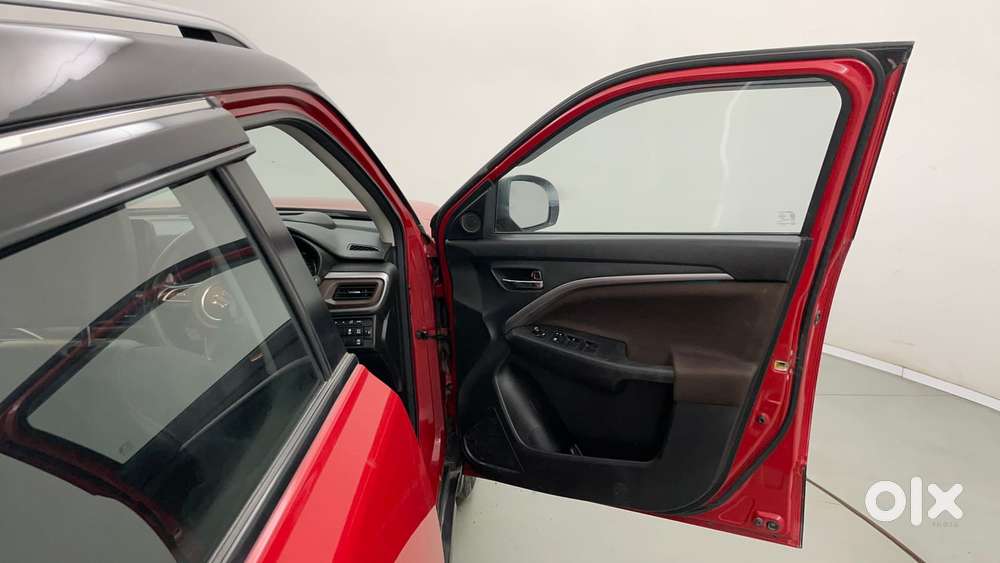 Maruti Suzuki Vitara Brezza 1.5 Zxi Plus At Dual Tone, 2022, Petrol