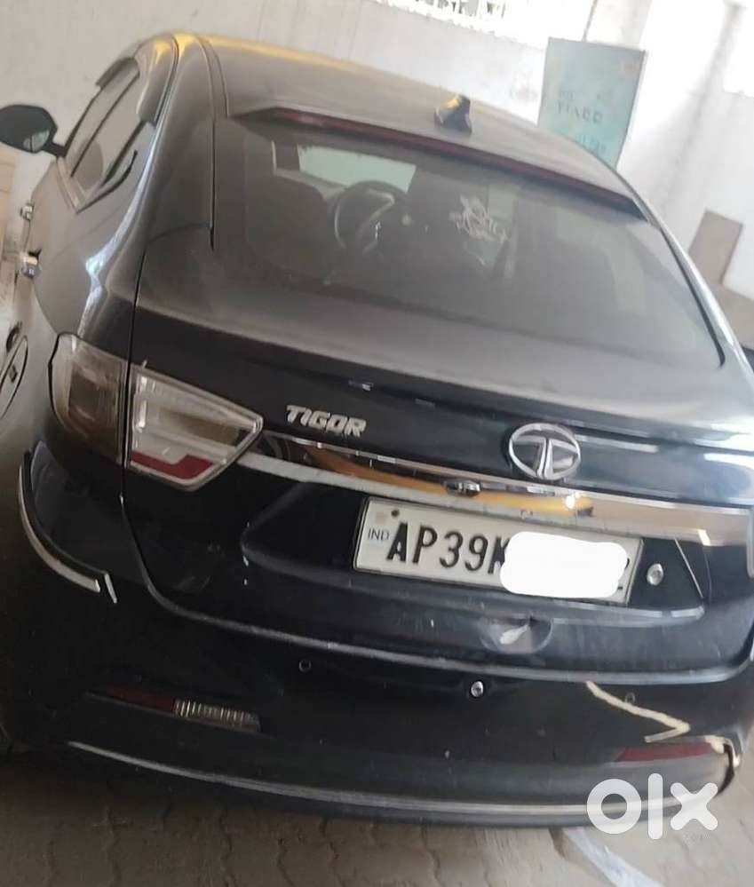 Tata Tigor Xe, 2021, Petrol