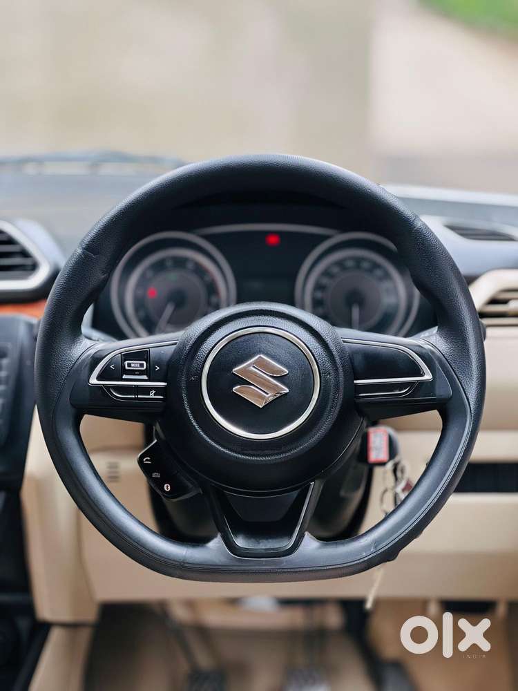 Maruti Suzuki Swift Dzire Vxi Optional, 2017, Petrol