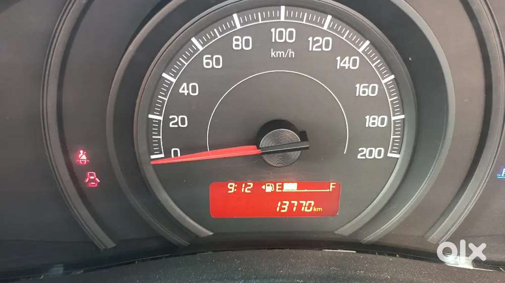 बिल्कुल नई कंडीशन है