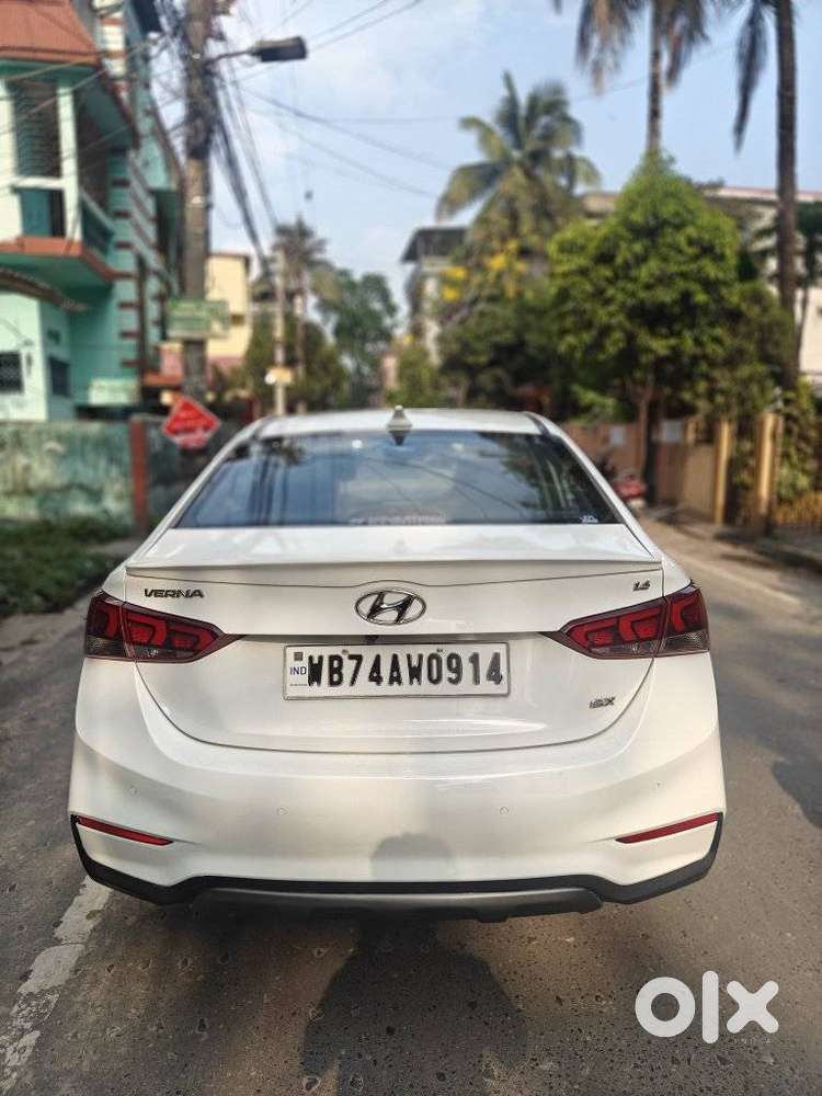 Hyundai Verna Anniversary Edition Petrol, 2018