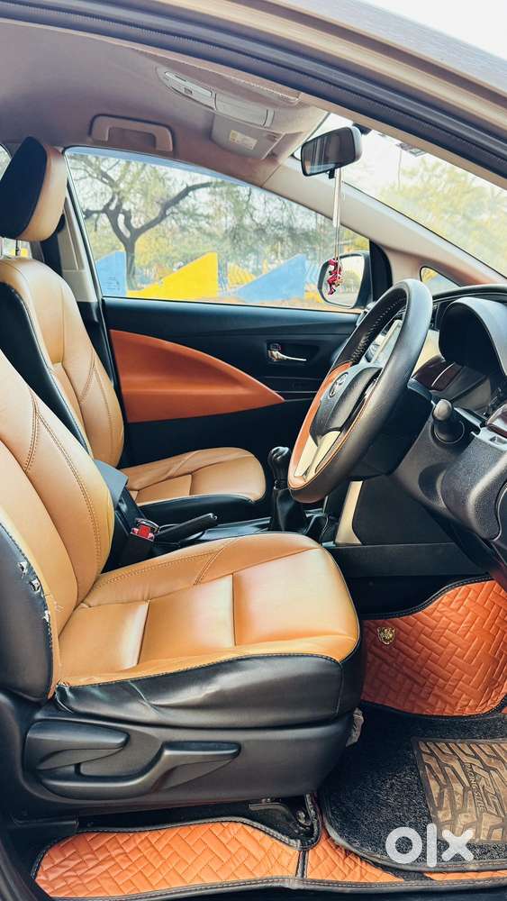 Toyota Innova Crysta 2.4 Gx Limited Edition 8 Str, 2018, Diesel