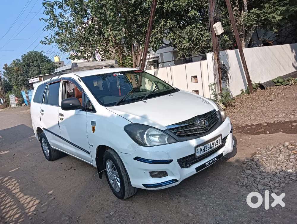Toyota Innova 2.5 G 2010