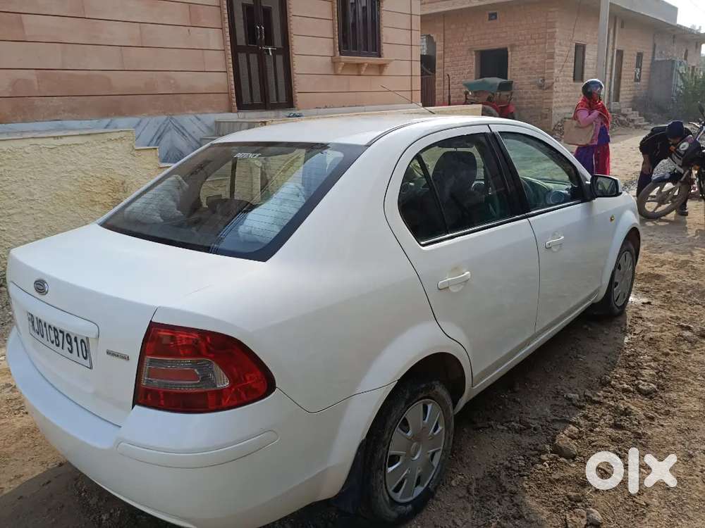 Selling Ford Fiesta Classic