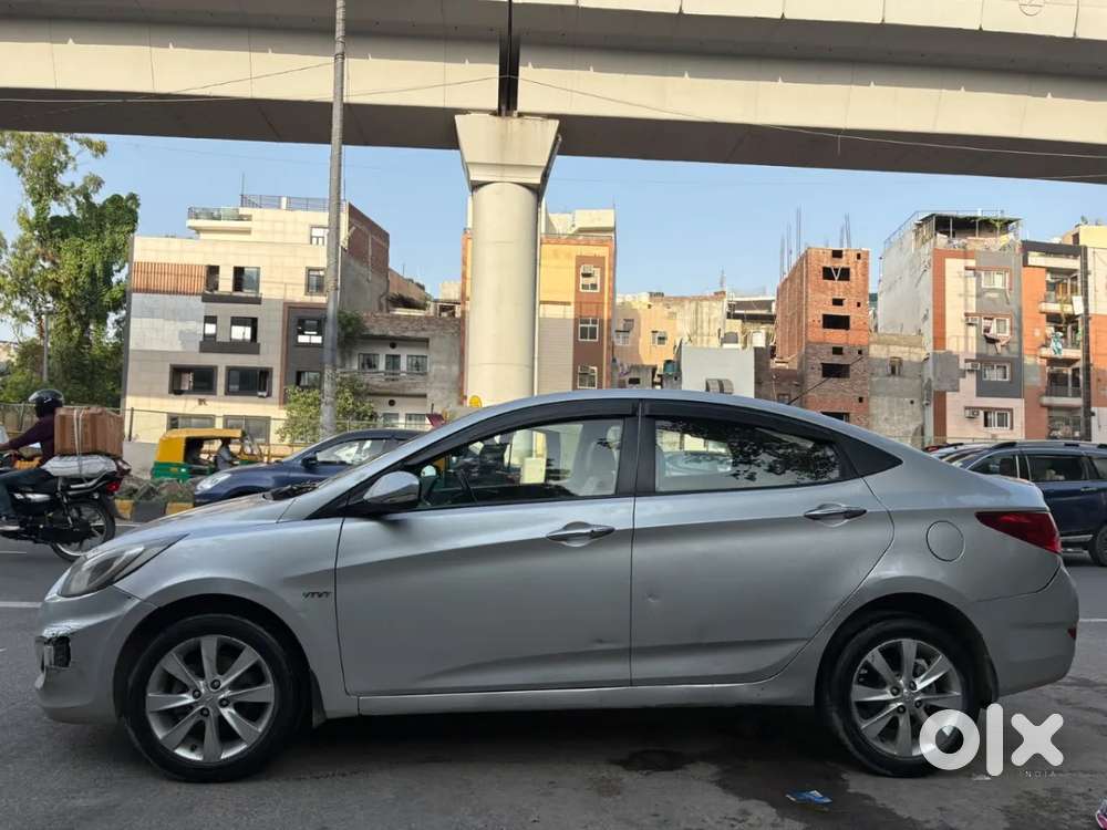 Hyundai Verna Fluidic 1.6 Vtvt, 2011, Petrol