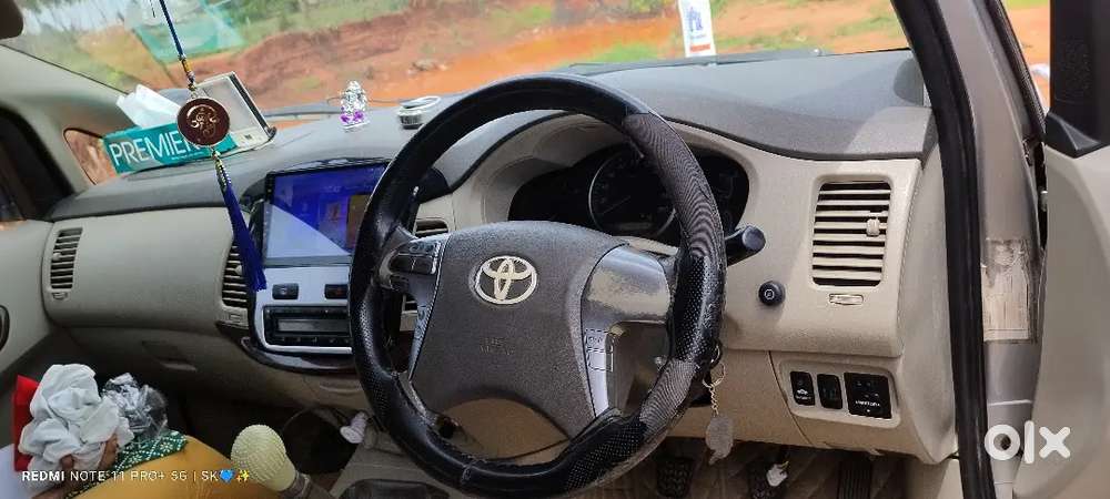 Toyota Innova Diesel 2014