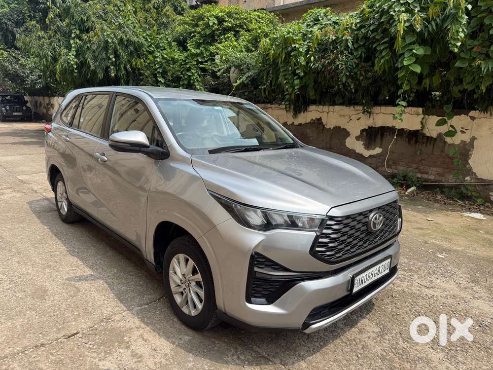 Toyota Innova Hycross 2.0 Gx 8 Str, 2024, Petrol