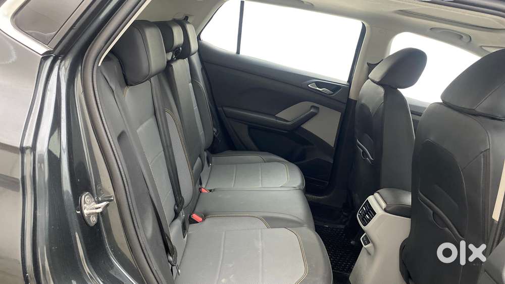 Skoda Kushaq 1.0 Tsi Style, 2022, Petrol