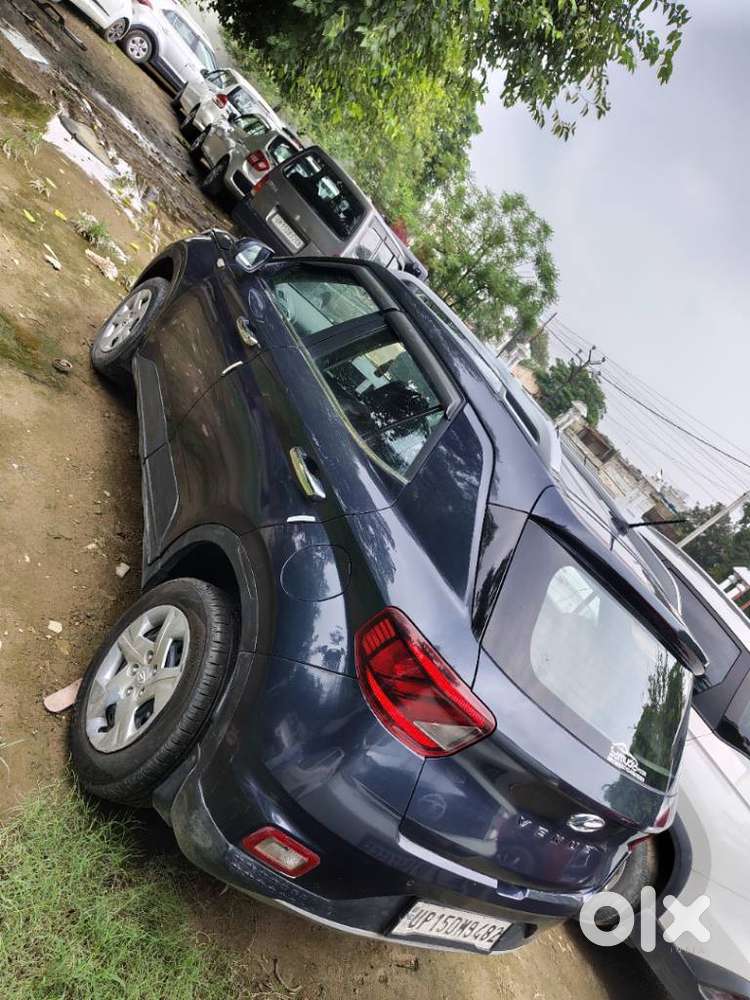 Hyundai Venue S 1.2 Petrol, 2021, Petrol