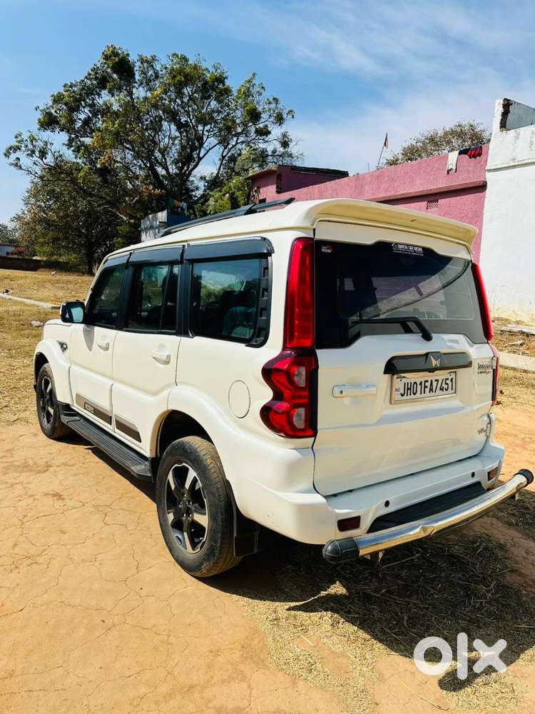 Mahindra Scorpio S11 Mt 7s, 2023, Diesel