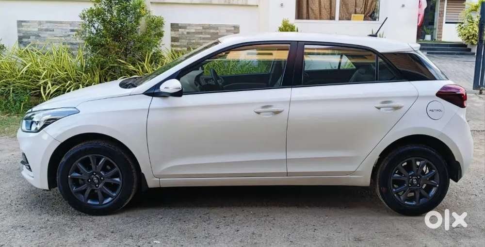 Hyundai I20 2018 Petrol Well Maintained