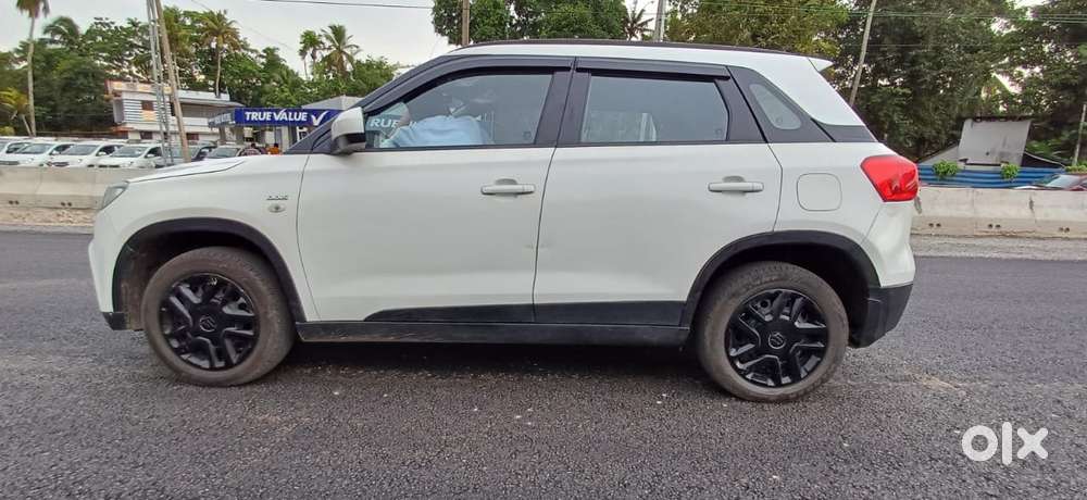 Maruti Suzuki Brezza Vdi, 2017