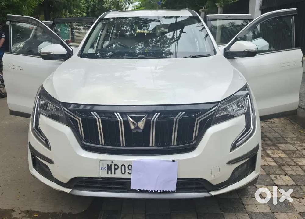 Mahindra Xuv700 2021 Petrol Automatic