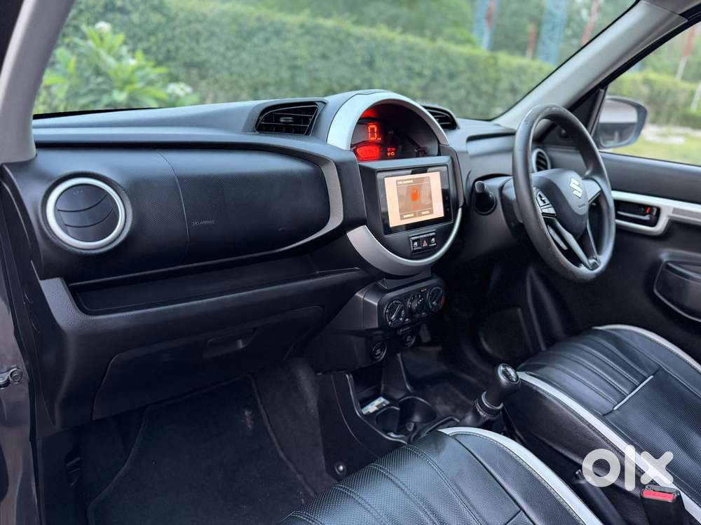 Maruti Suzuki S-presso Vxi Plus, 2022, Petrol