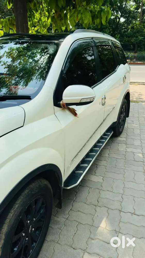 Mahindra Xuv500 2.2 W10 2016