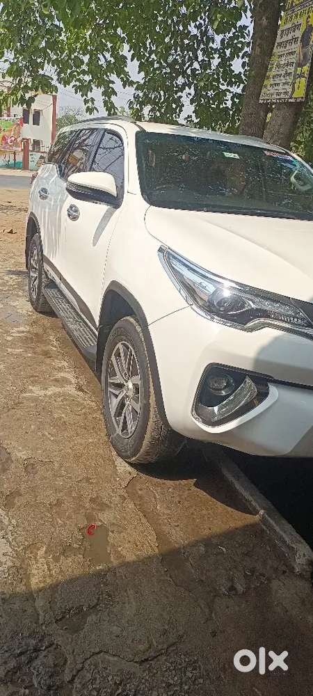 Toyota Fortuner Legender 2018 Diesel 81000 Km Driven