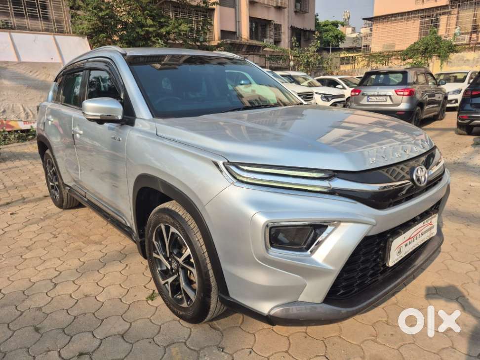 Toyota Urban Cruiser Hyryder 1.5 V Hybrid, 2023, Petrol