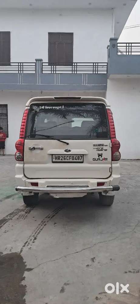 Mahindra Scorpio Classic 2014 Diesel 127000 Km Driven