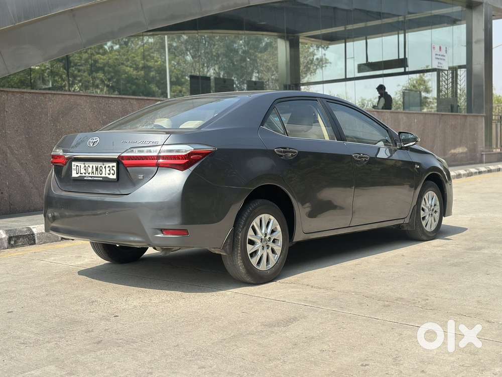 Toyota Corolla Altis 1.8 Gl, 2017, Petrol