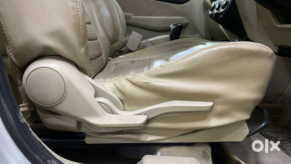 Maruti Suzuki Swift Dzire Amt Vdi, 2017, Diesel