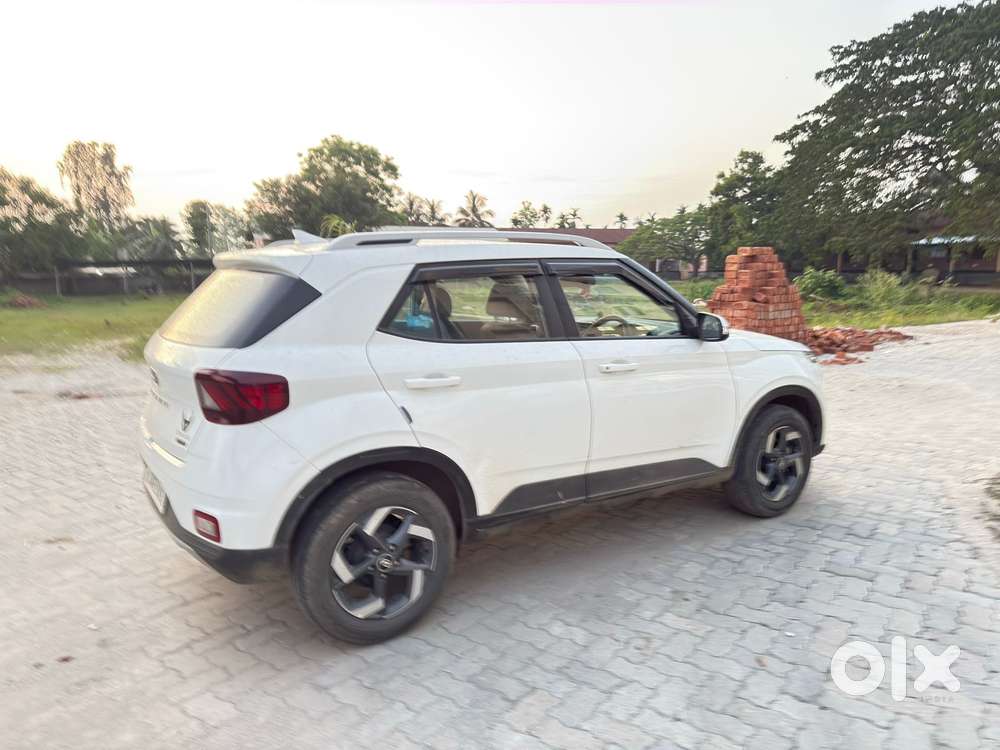 Hyundai Venue Sx Turbo, 2021, Petrol