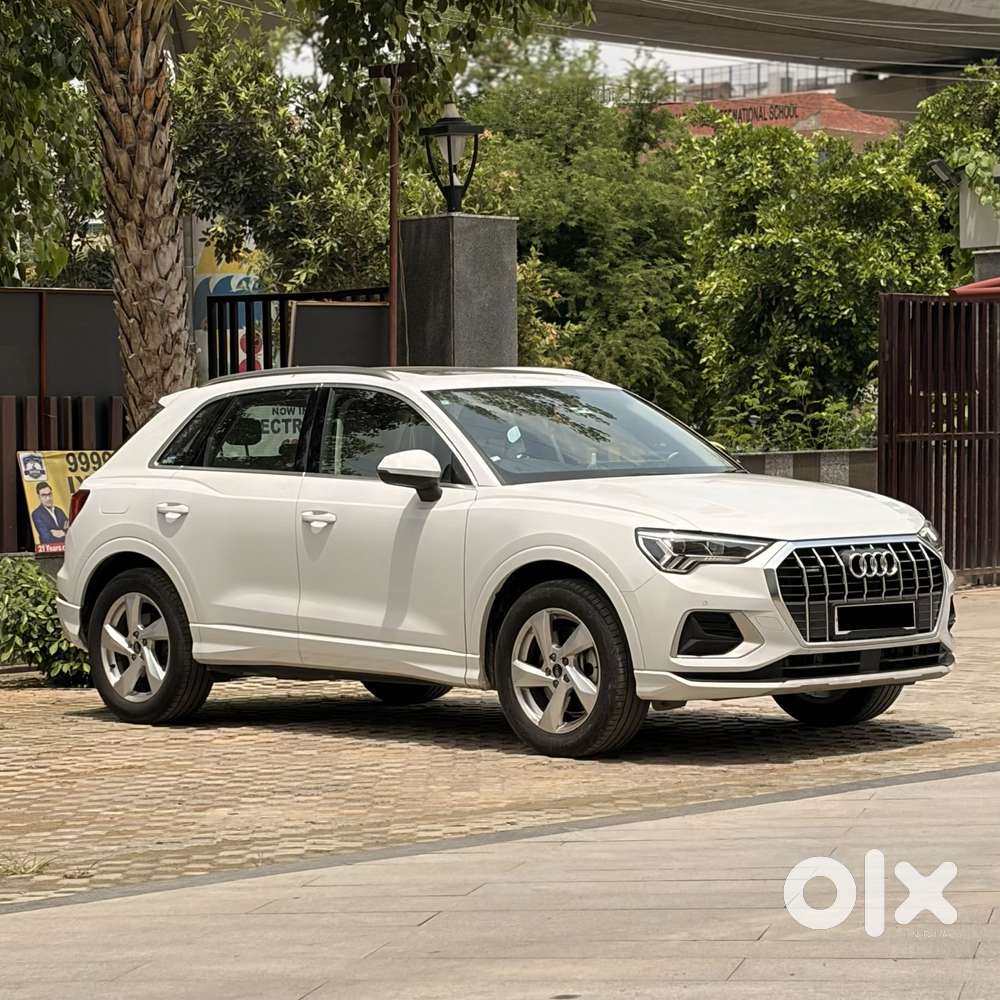 Audi Q3 40 Tfsi Premium Plus, 2025, Petrol