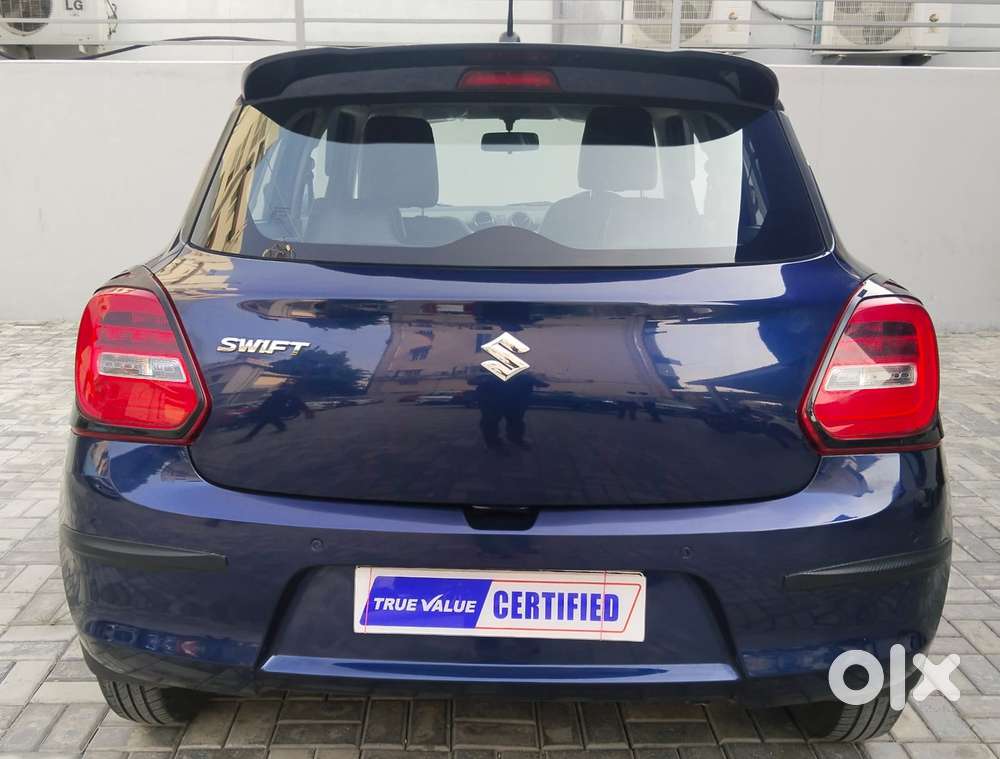 Maruti Suzuki Swift Vxi + Manual, 2023, Petrol