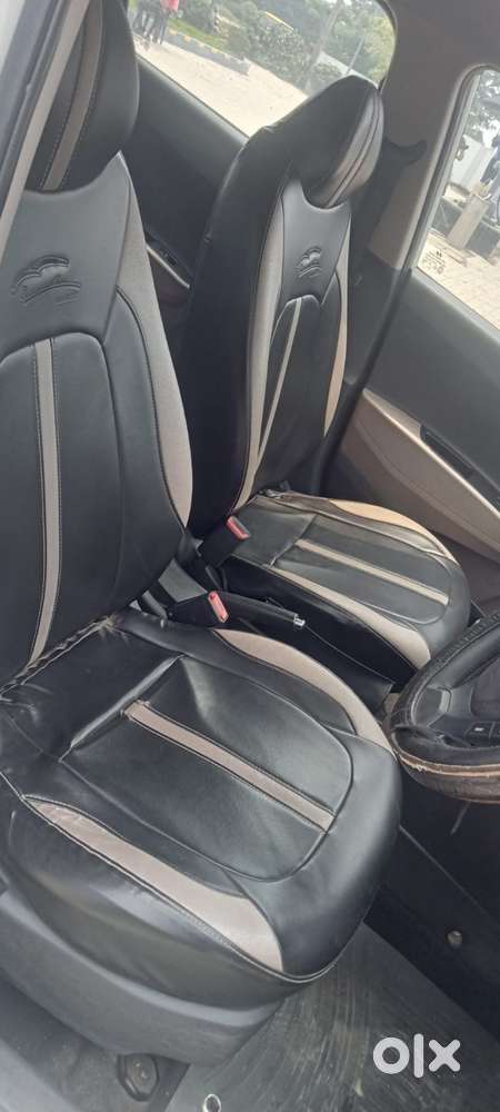 Hyundai Grand I10 Sportz, 2016, Petrol