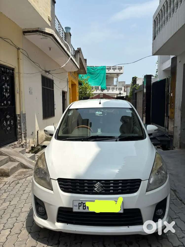Maruti Suzuki Ertiga 2013
