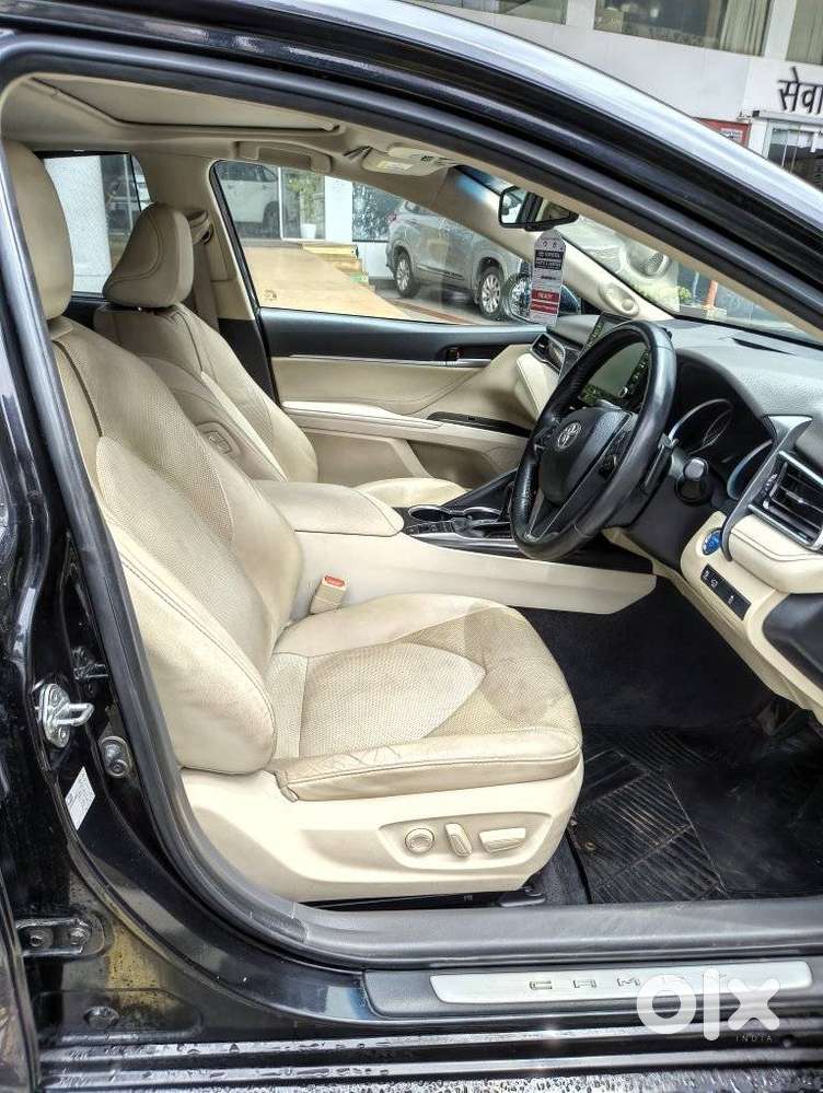 Toyota Camry 2.5 Hybrid, 2022, Petrol