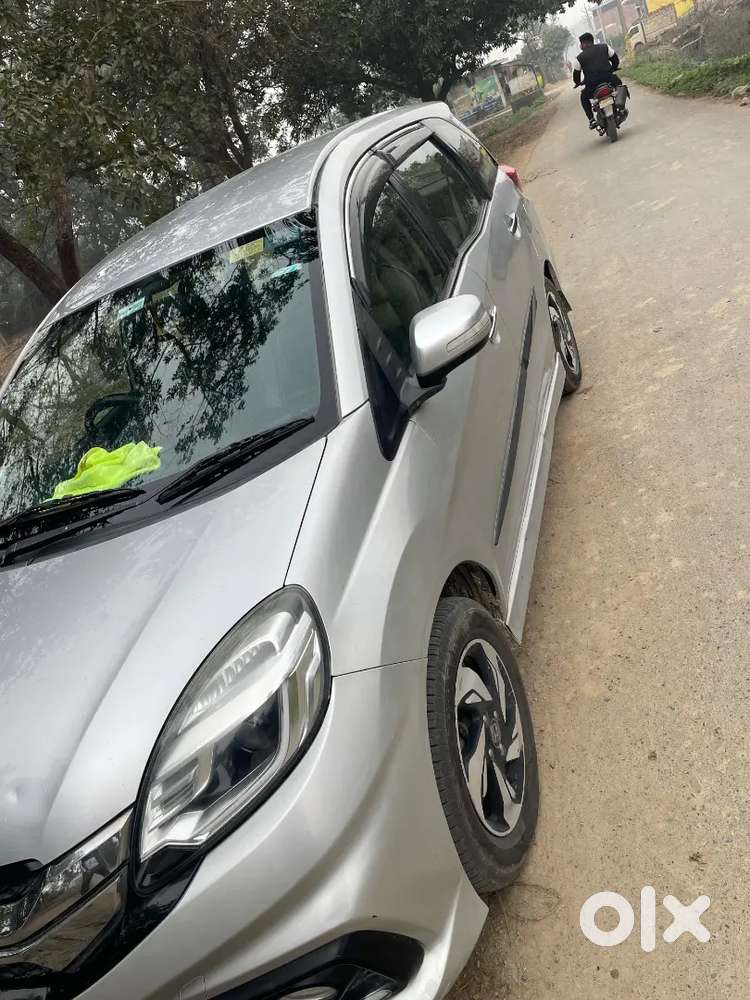 Honda Mobilio 2016 Diesel 156000 Km Driven
