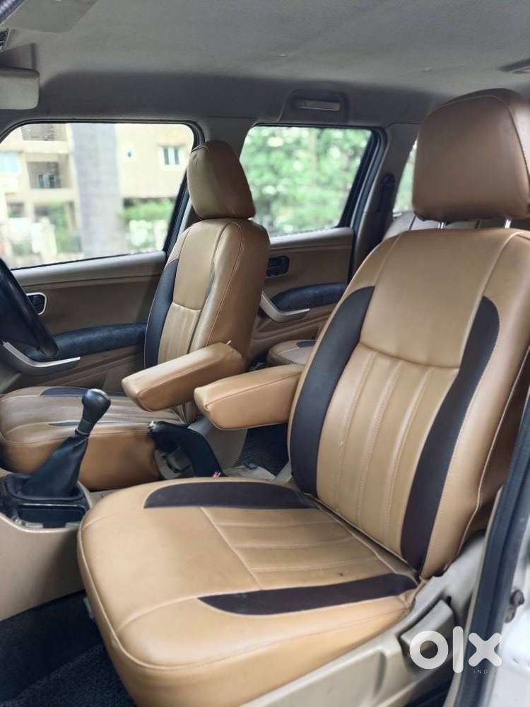 Mahindra Tuv 300 T8, 2018, Diesel