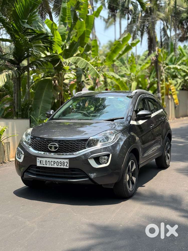 Tata Nexon 1.2 Revotron Xza Plus, 2019, Petrol