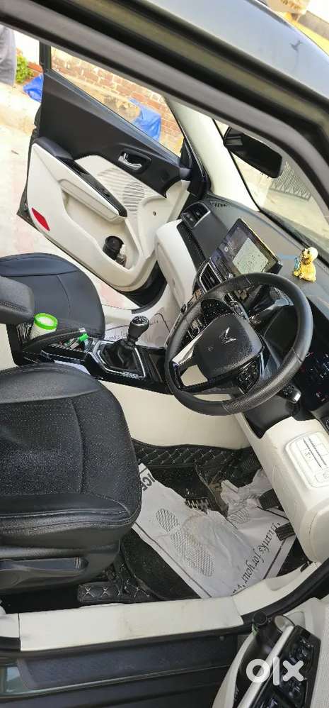 Mahindra Xuv 3xo 2024