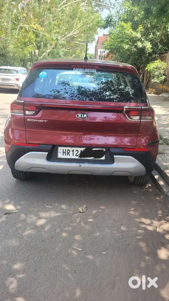 Kia Sonet Diesel Htk 1.5 42k Driven Showroom Condition