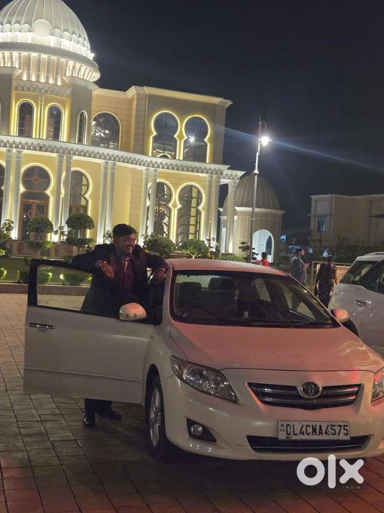 Toyota Corolla Altis 2011 Cng & Hybrids Well Maintained