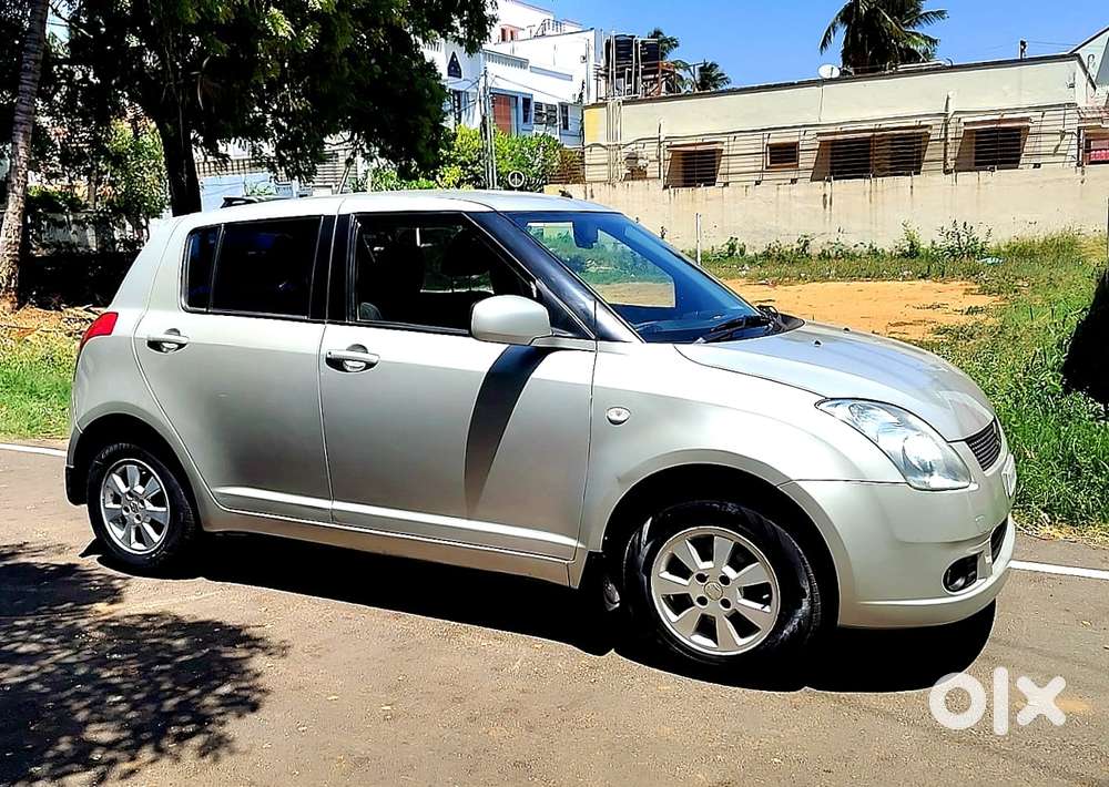 Maruti Suzuki Swift 1.3 Vxi, 2006, Petrol