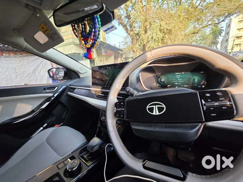 ​tata Nexon Ev Empowered Plus 45 (top End)  2025  Pristine Condition