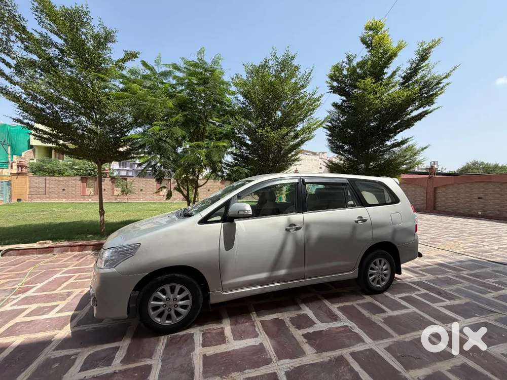 Toyota Innova Diesel 2013