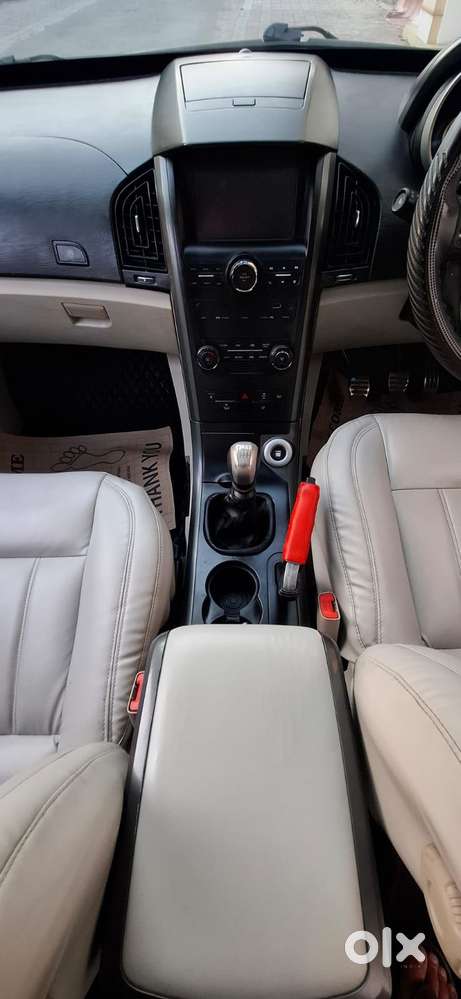 Mahindra Xuv500 At W10 Fwd, 2018, Diesel