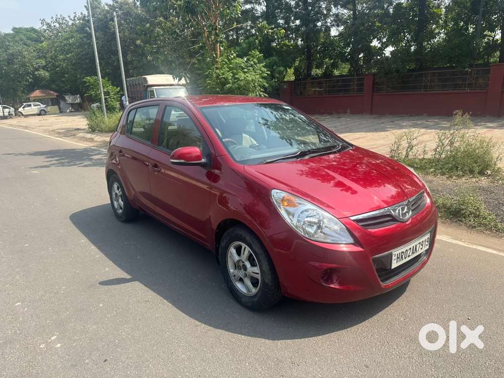 Hyundai I20 Sportz 2011 Petrol