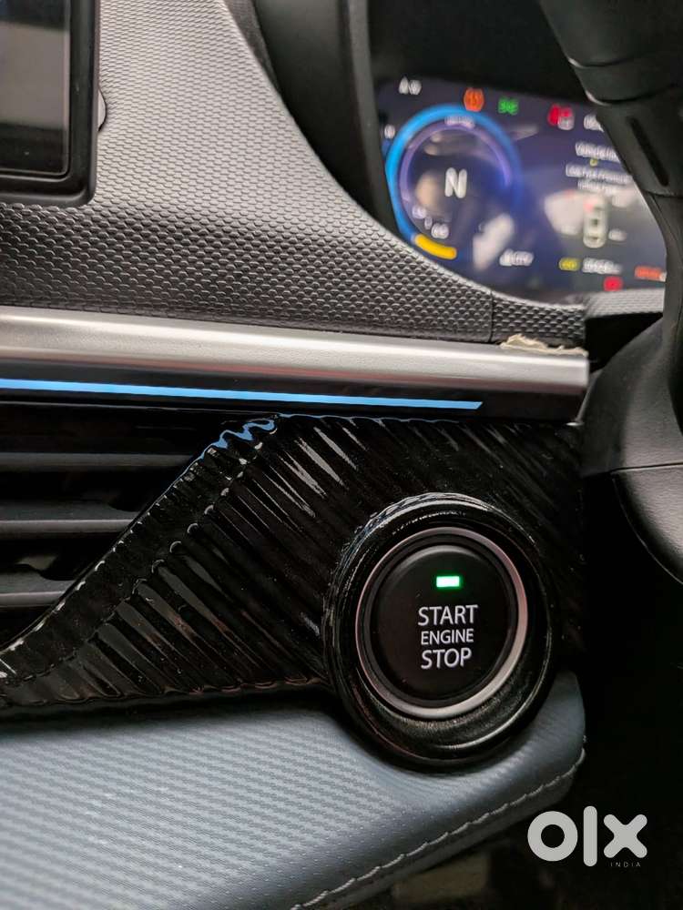 Tata Curvv Creative Plus S 1.2 Revotron Petrol 7dca, 2024, Petrol