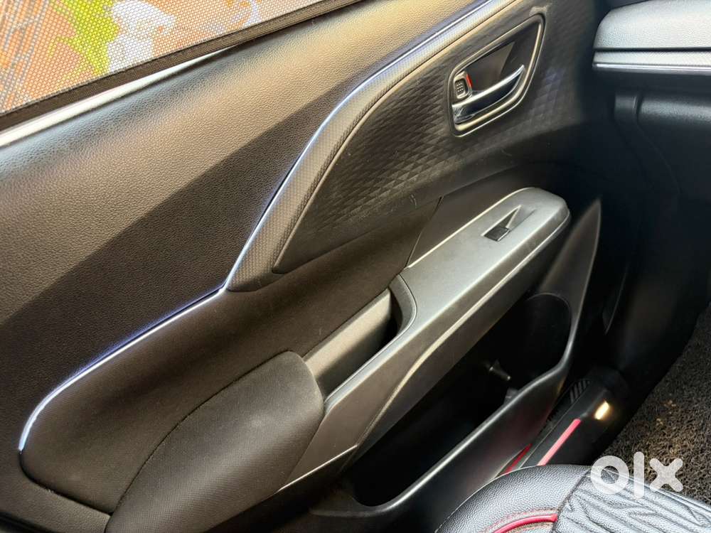 Maruti Swift Petrol 2025