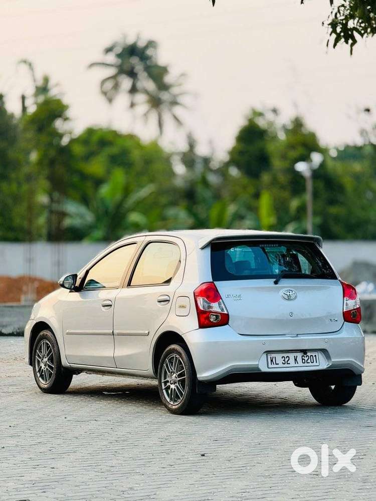 Toyota Etios Liva 1.2 Vx, 2017, Petrol