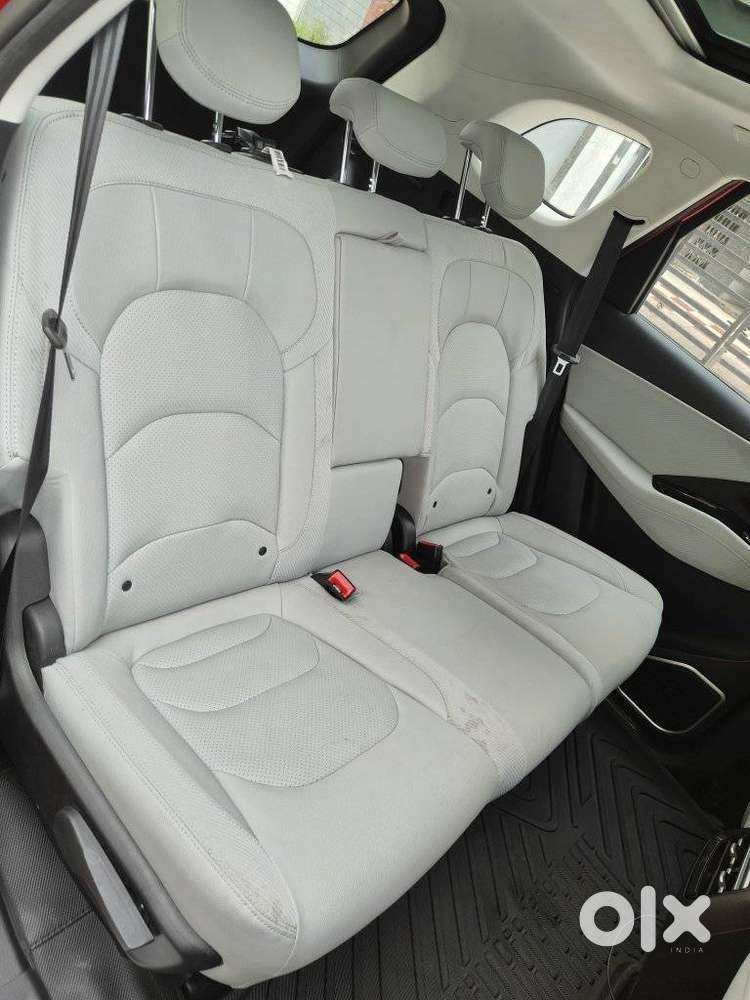 Mg Hector Sharp Pro 1.5 Turbo Cvt, 2026, Petrol